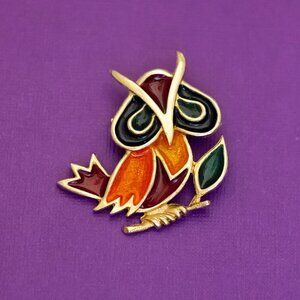 Vintage Gold Tone intricate Owl Colorful Brooch - Q39